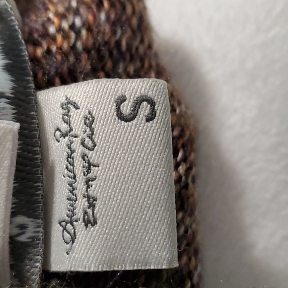 American Rag sweater - Picture 4 of 5